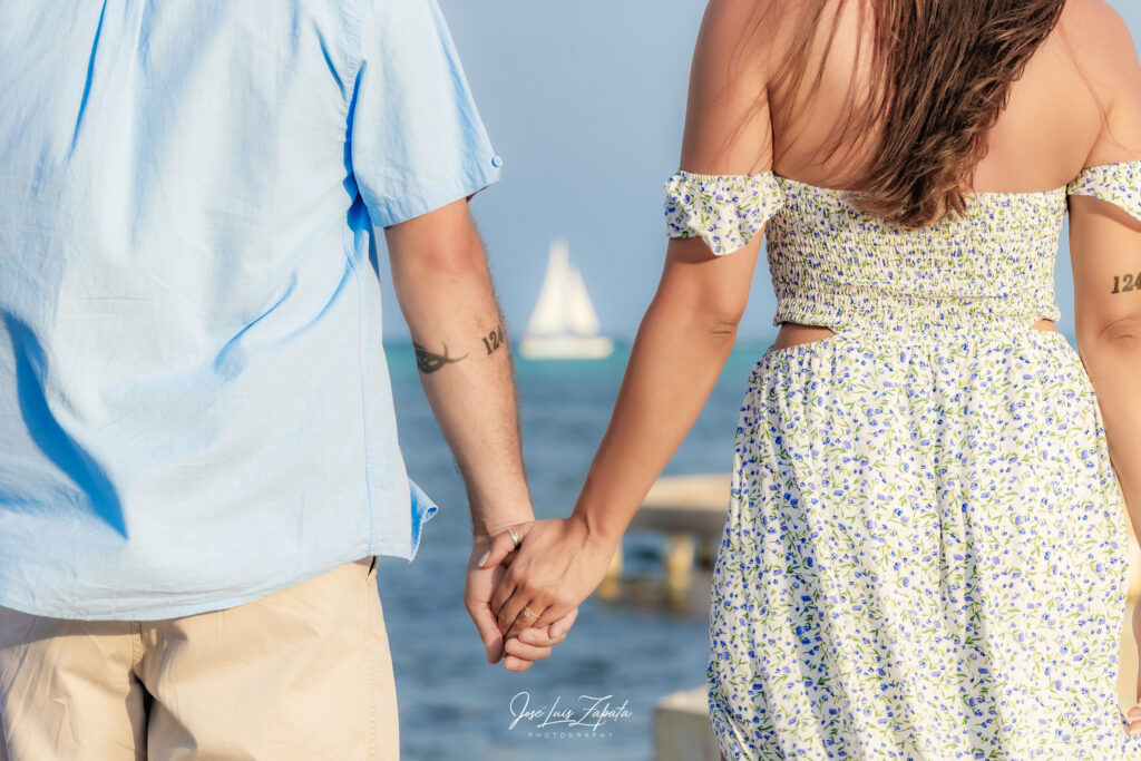 Engagement-Photography---Caribbean-Villas,-San-Pedro,-Ambergris-Caye-Belize-Photographer-Jose-Luis-Zapata-Photography